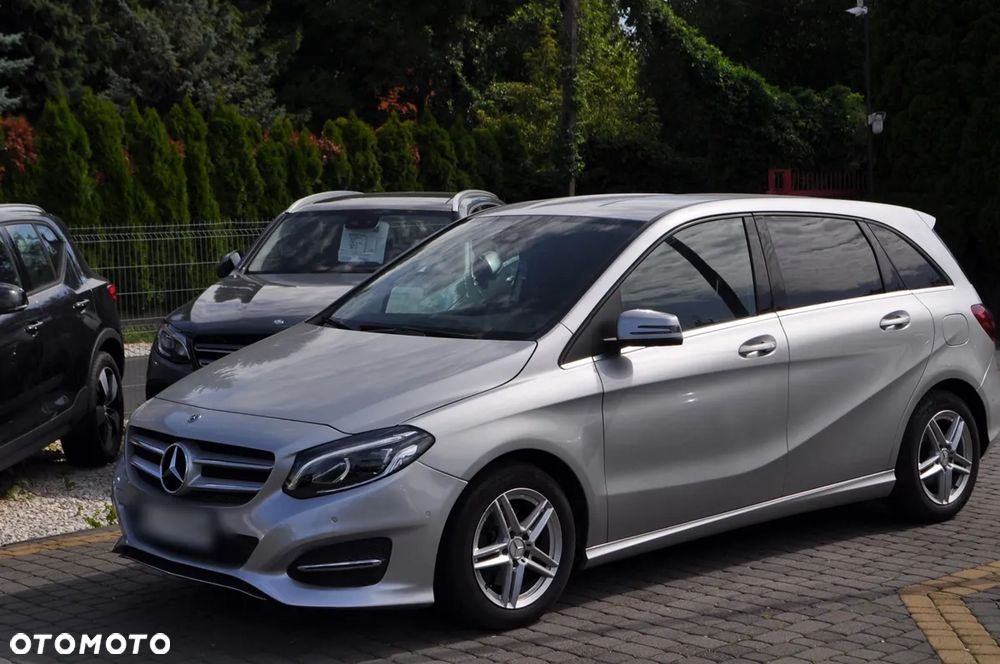 Mercedes-Benz Klasa B 200 7G-DCT UrbanStyle Edition - 2