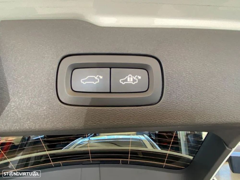Volvo V60 2.0 T6 AWD TE Plus Dark - 14
