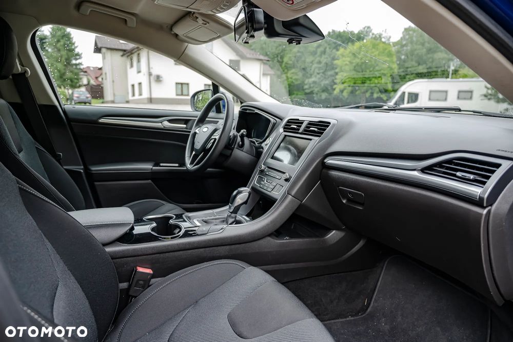 Ford Mondeo 2.0 TDCi Titanium PowerShift - 5