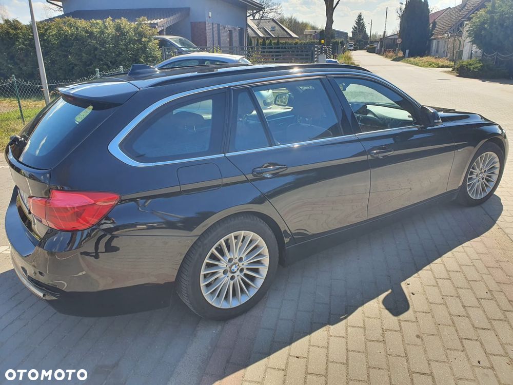 BMW Seria 3 320d Efficient Dynamics Luxury Line - 4