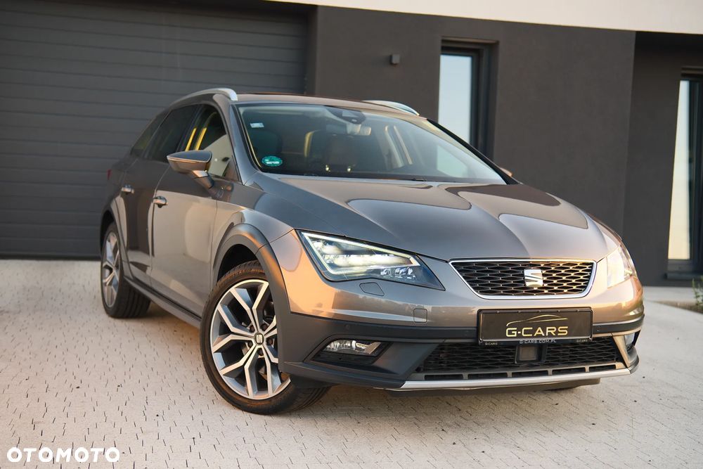 Seat Leon 2.0 TDI DPF Start&Stop DSG XCELLENCE - 8