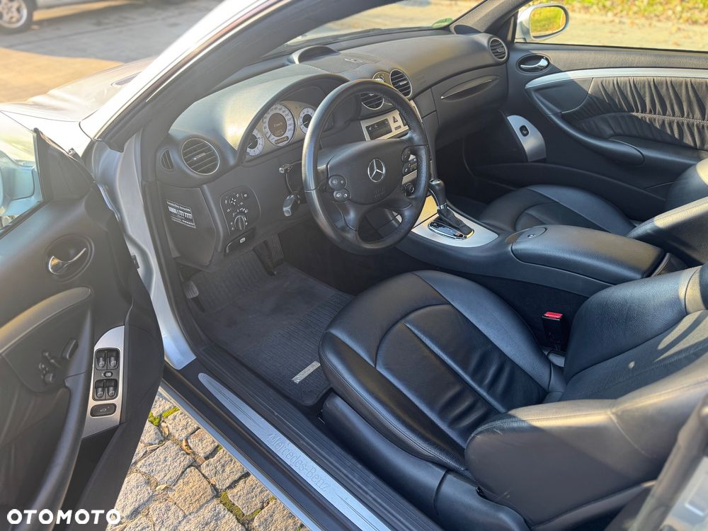 Mercedes-Benz CLK 280 7G-TRONIC Avantgarde - 24