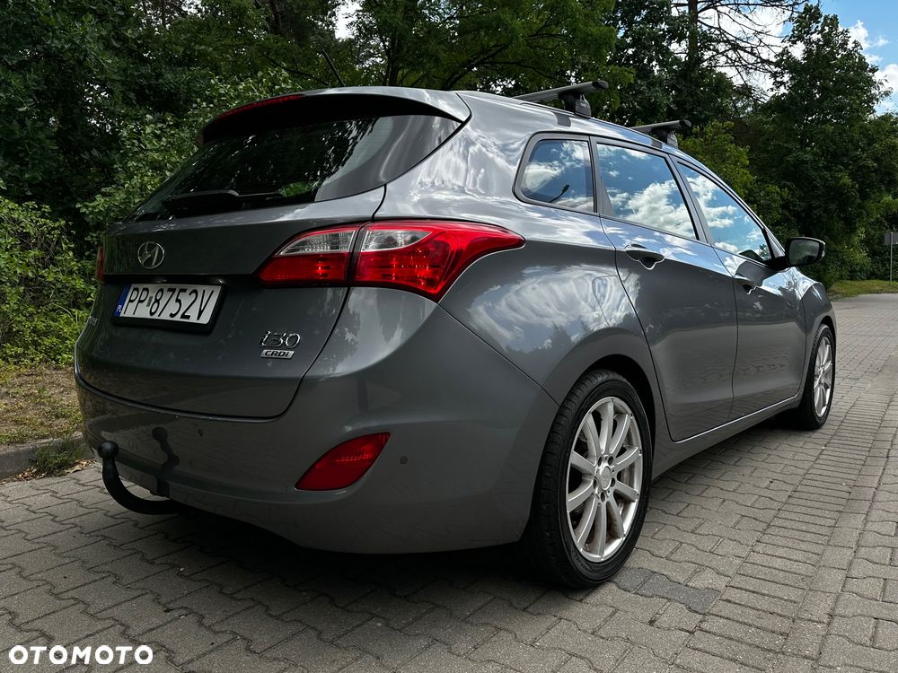 Hyundai i30 i30cw 1.4 CRDi Advantage - 12