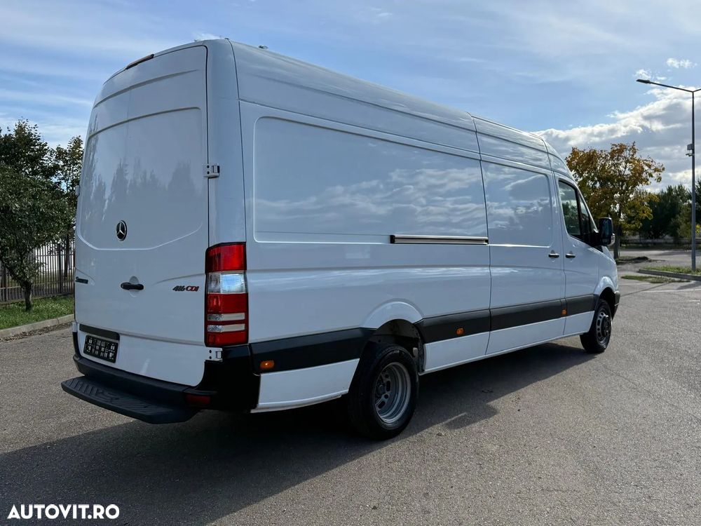 Mercedes-Benz Sprinter - 9