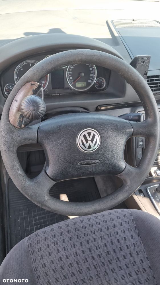 Volkswagen Sharan 1.9 TDI Comfortline Tiptr - 9