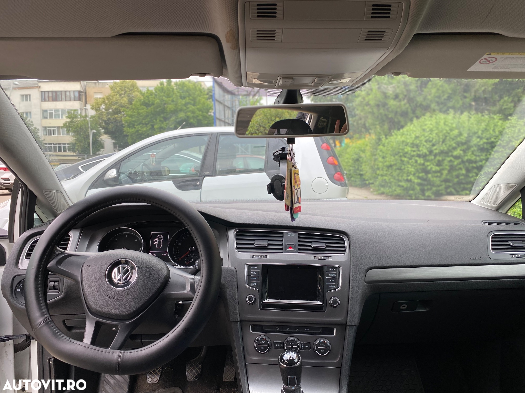 Volkswagen Golf 1.6 TDI 4Motion BMT Comfortline - 5