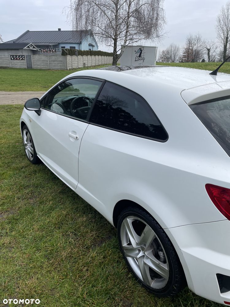 Seat Ibiza SC 1.4 TSI Cupra DSG - 10