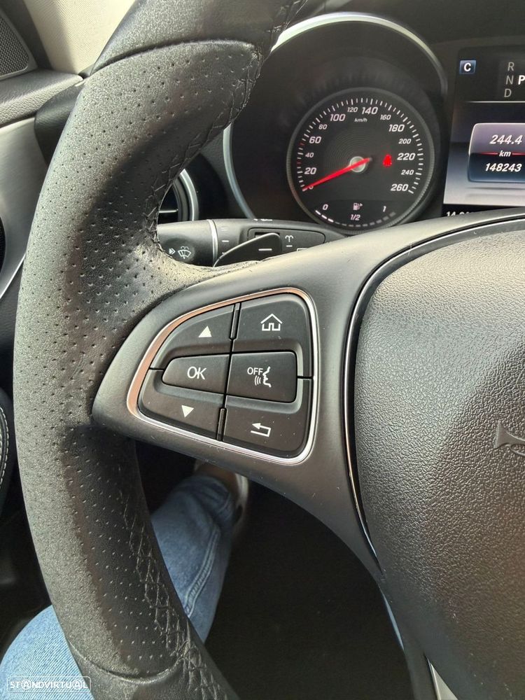 Mercedes-Benz C 250 d AMG Line 4-Matic Aut. - 21