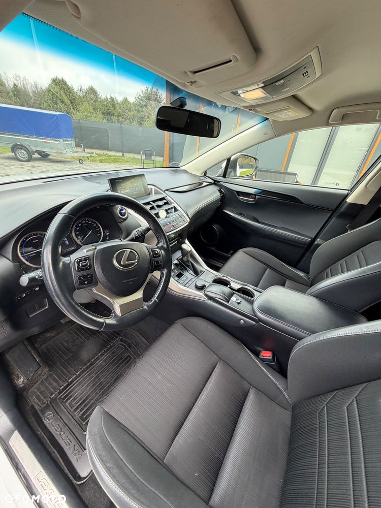 Lexus NX 300h Comfort AWD - 14