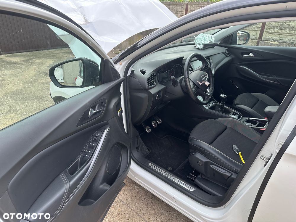 Opel Grandland X - 19