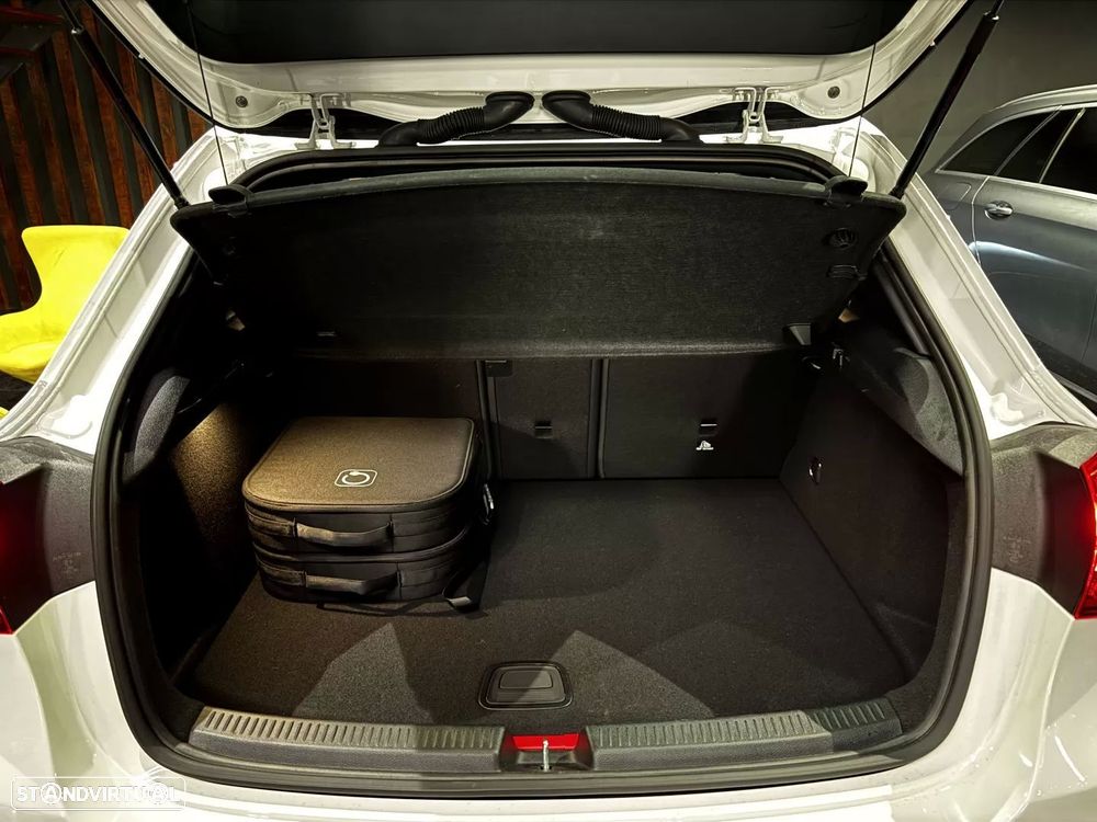 Mercedes-Benz A 250 e 8G-DCT Progressive Advanced - 36