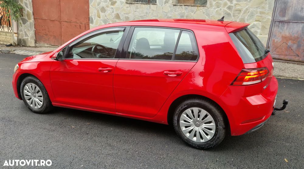 Volkswagen Golf 1.6 TDI DPF BMT Comfortline - 4