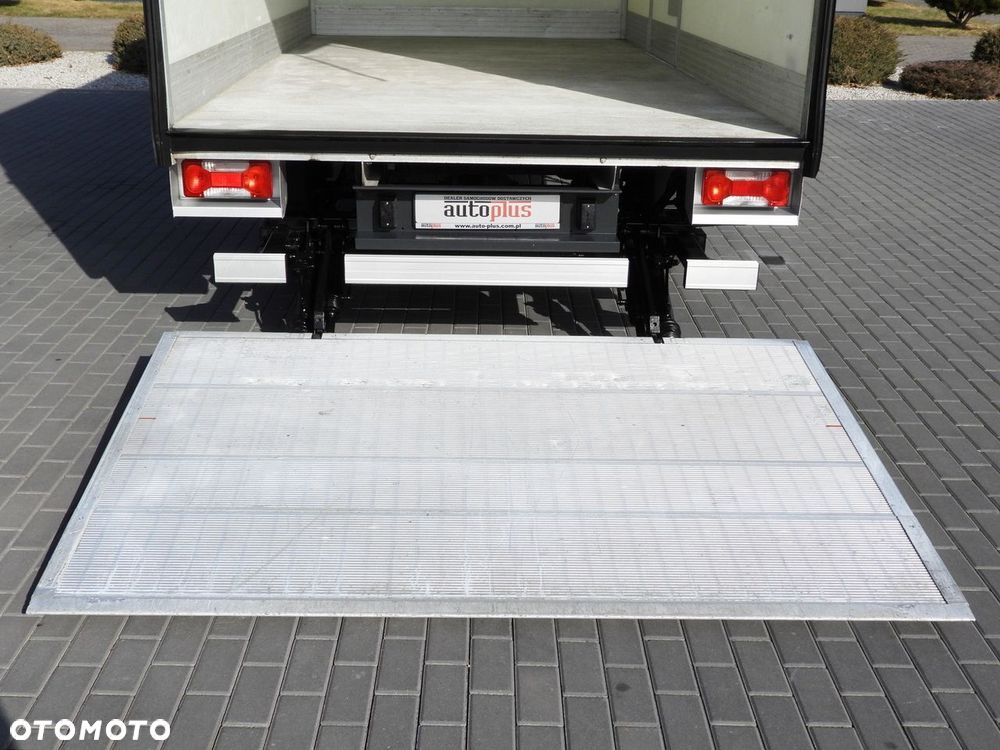 Iveco DAILY 35S16 CONNECT KONTENER WINDA 8 PALET TEMPOMAT NAWIGACJA LEDY AUTOMAT HI-MATIC KLIMATYZACJA  160KM - 22