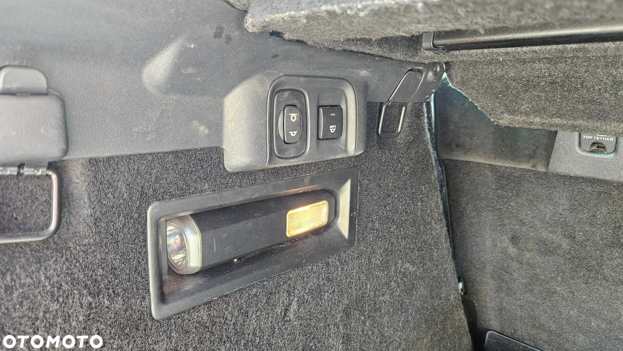 Citroën C4 Picasso 2.0 HDi FAP EGS6 Exclusive - 27