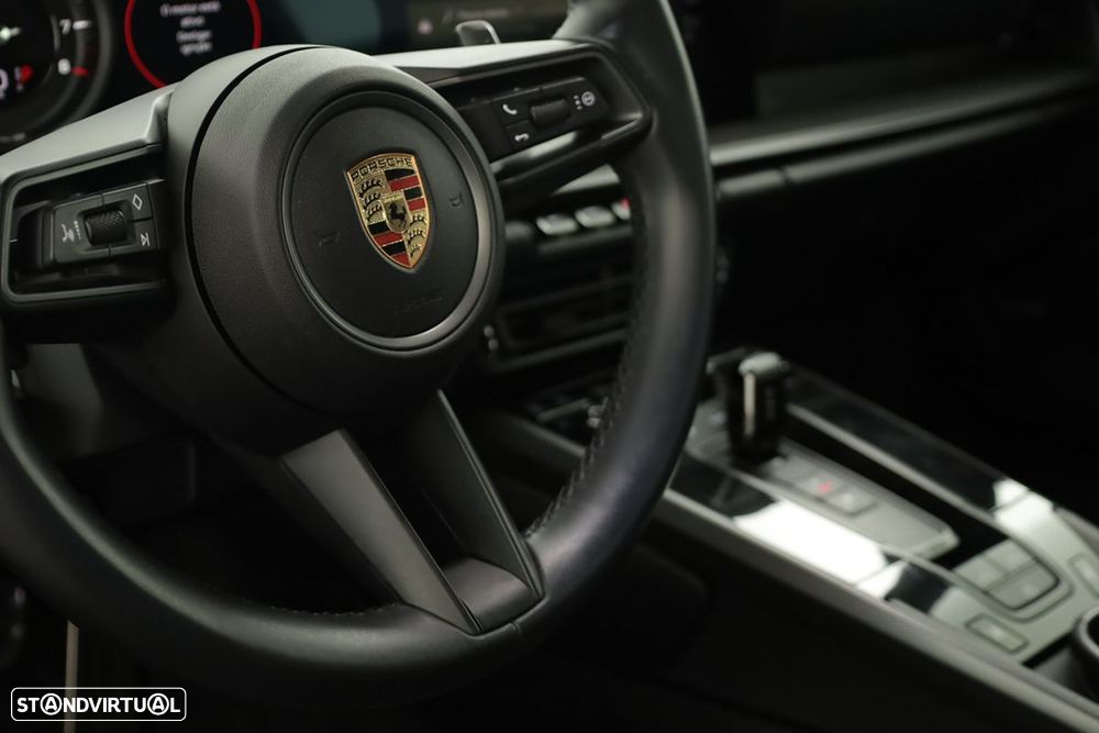 Porsche 911 (992) Carrera - 22