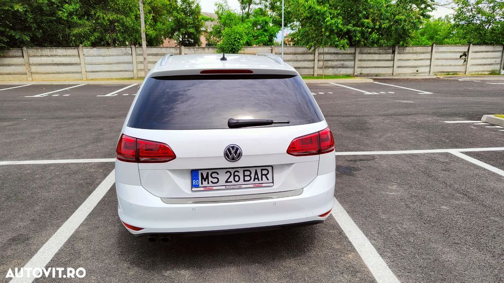 Volkswagen Golf 2.0 TDI DPF BMT DSG Highline - 10