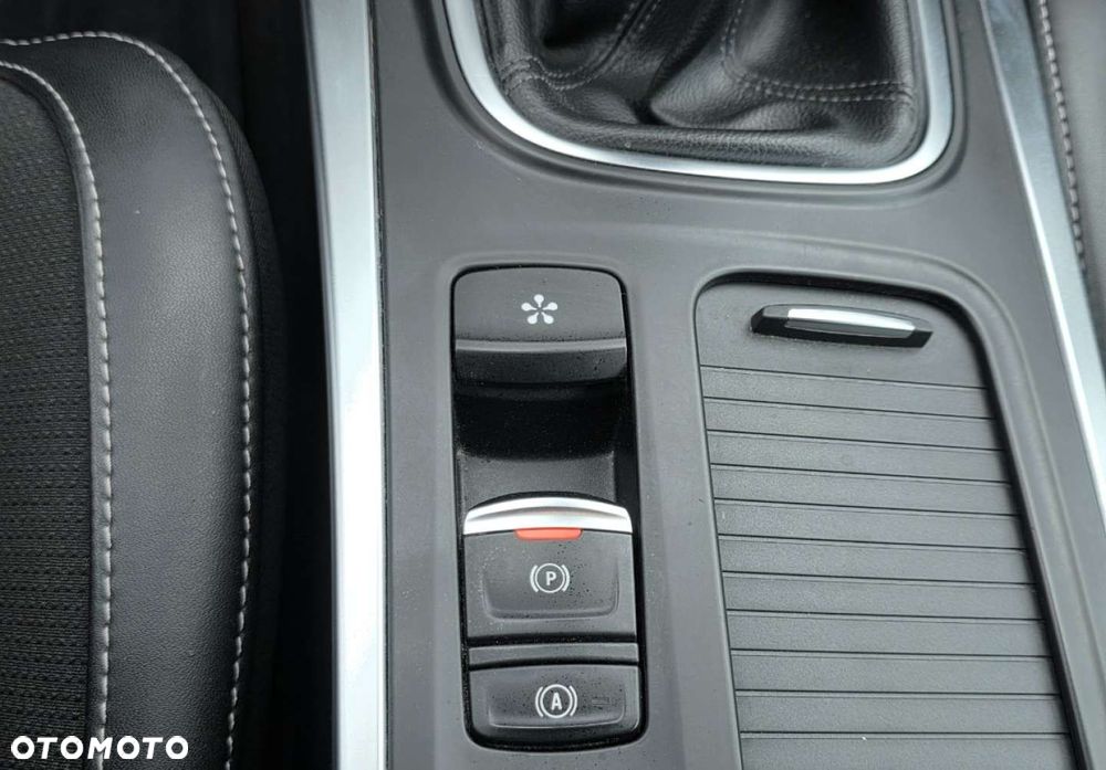 Renault Megane - 18
