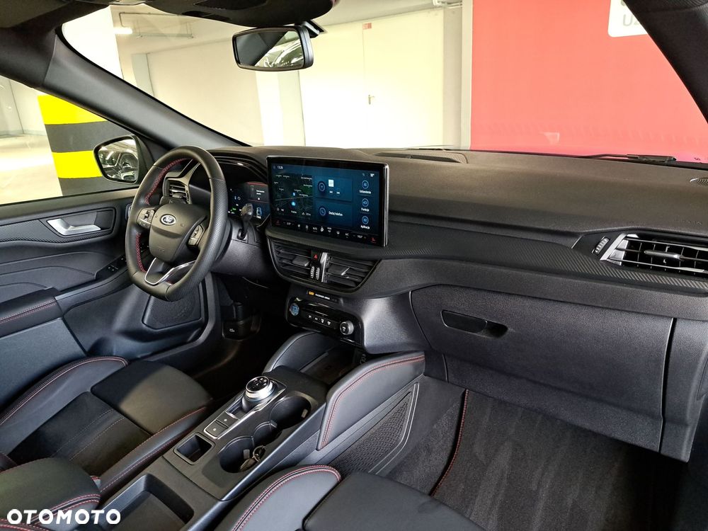 Ford Kuga - 17