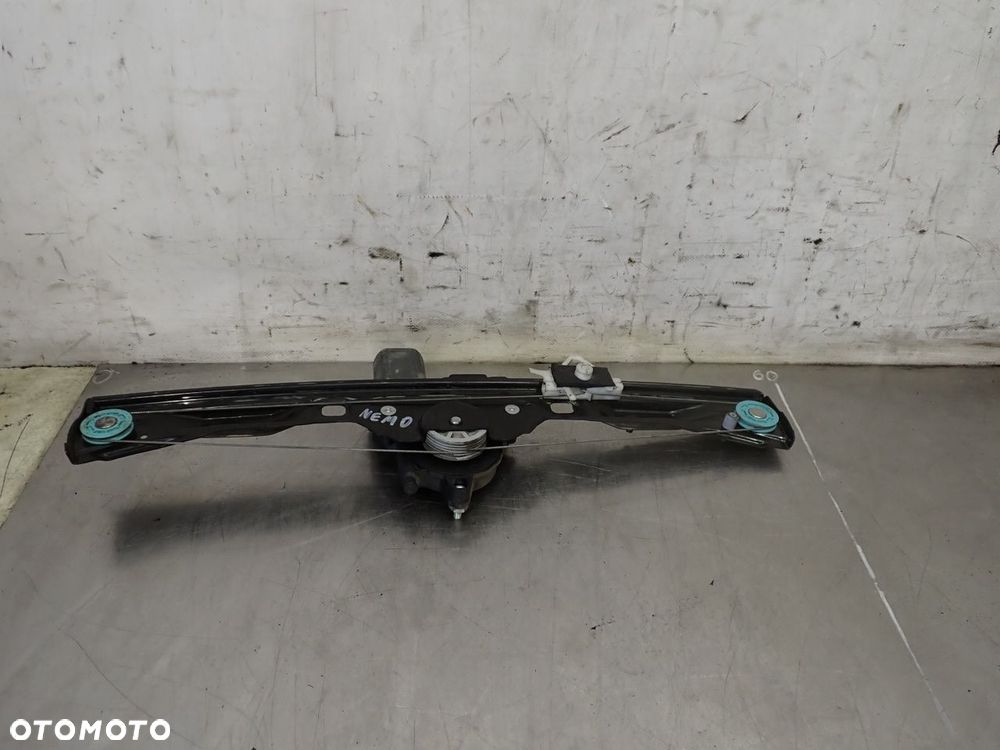 PODNOŚNIK SZYB PRAWY PRZÓD CITROEN NEMO 1.4 - 1