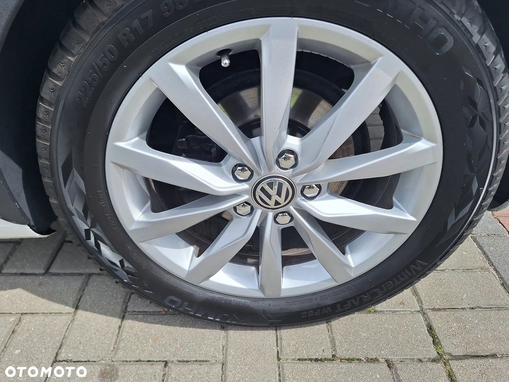 Volkswagen Touran 1.6 TDI DPF Highline - 12