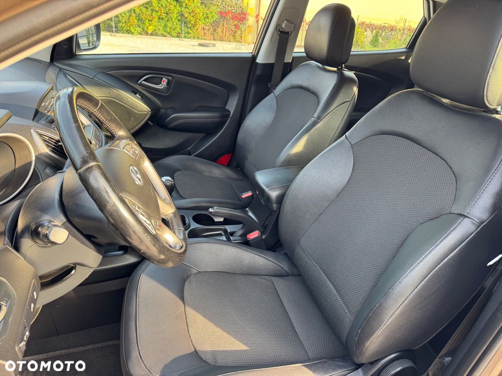 Hyundai ix35 2.0 4WD Trend - 19