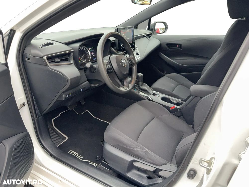 Toyota Corolla - 9