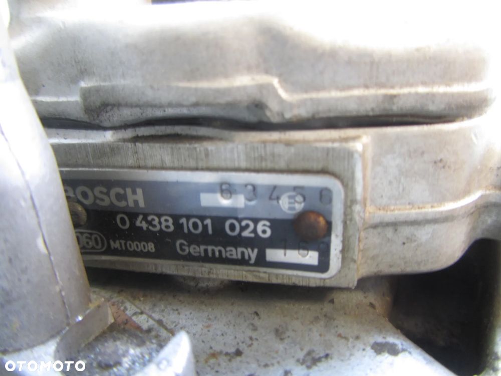 rozdzielacz 0438121043 - 6