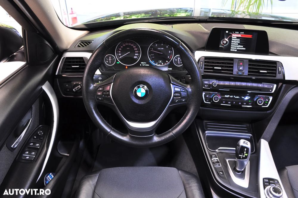 BMW Seria 3 320d xDrive AT Advantage - 19