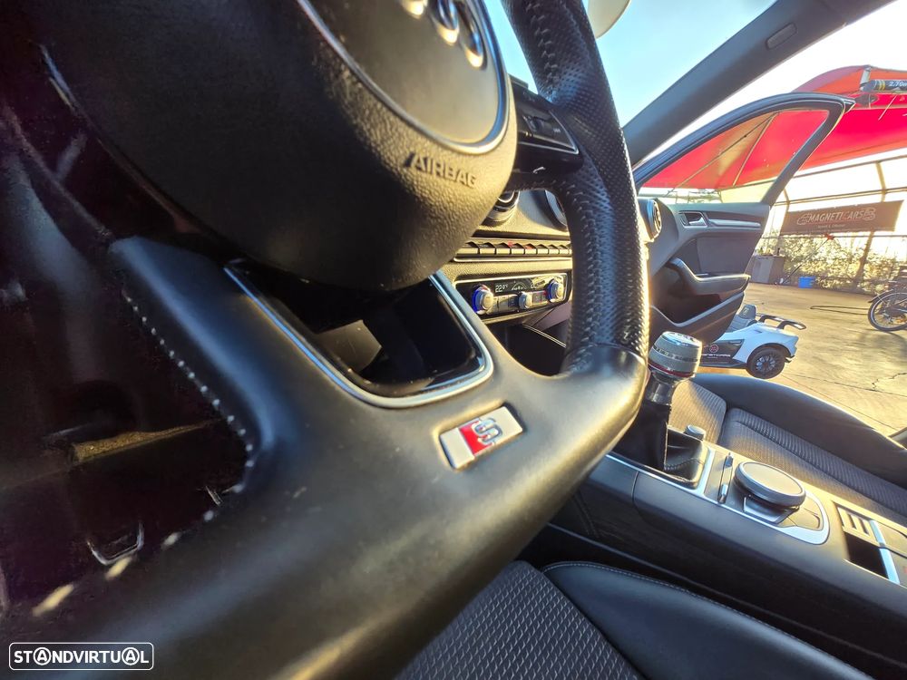Audi S3 Sportback 2.0 TFSi quattro - 29