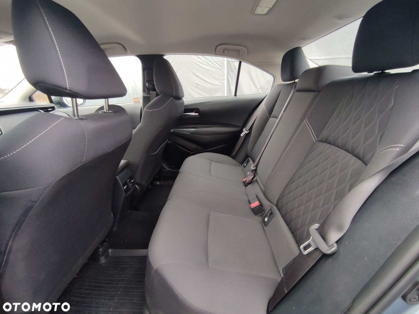 Toyota Corolla - 14