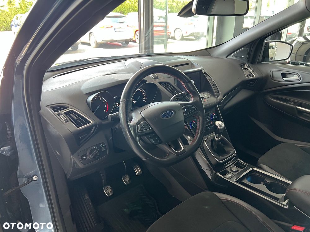 Ford Kuga 1.5 EcoBoost FWD ST-Line ASS - 20