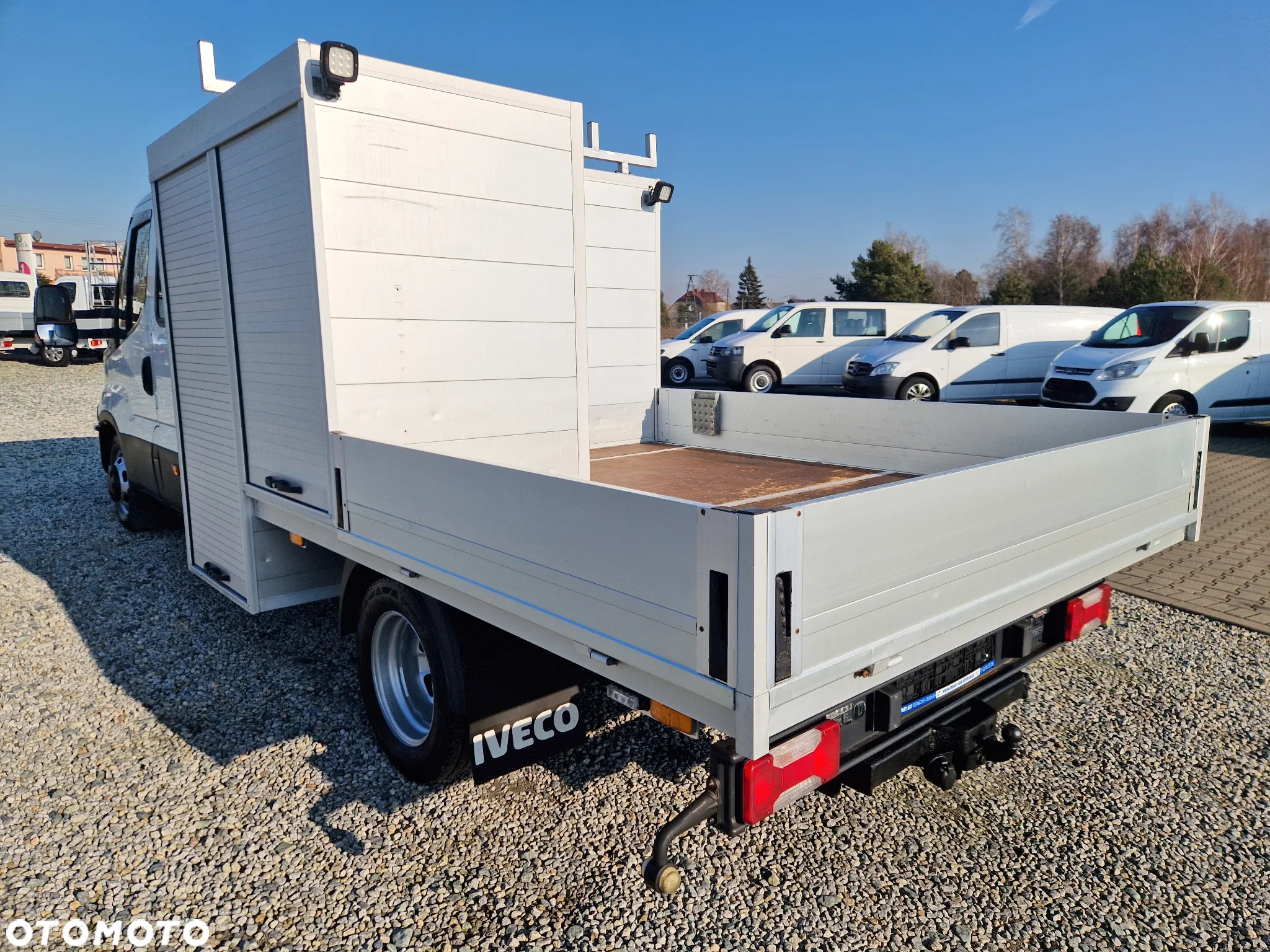 Iveco IVECO 35C13 2.3 HPI 130 KONNY KLIMA WEBASTO 8 BIEGOWY HIMATIC 7 OSOBOWA BRYGADÓWKA SKRZYNIA 3.5 METRA GWARANCJA - 3