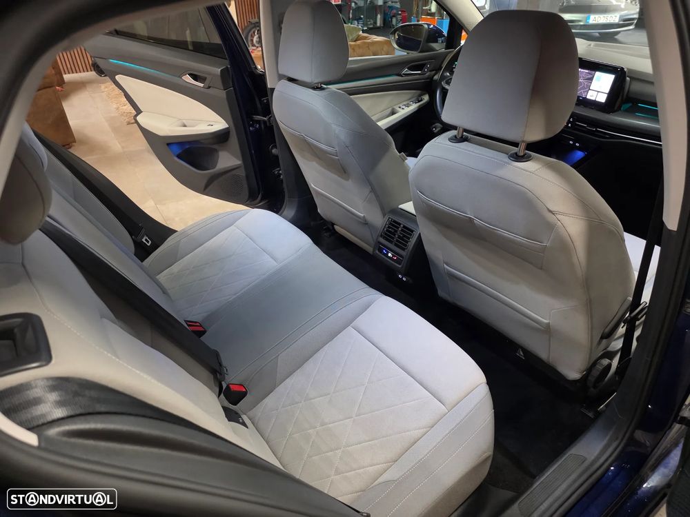 VW Golf 1.4 TSI e-Hybrid DSG - 25