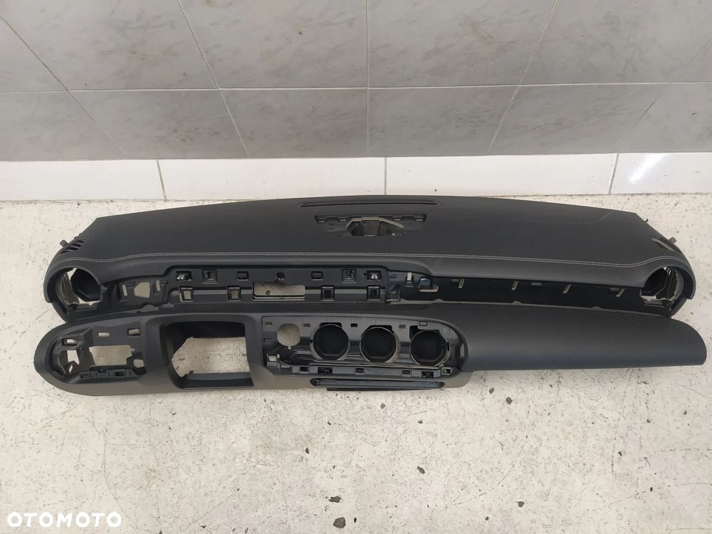 MERCEDES W118 AMG W177 CLA KONSOLA DESKA ROZDZIELCZA EU CZERWONA / BIAŁA NIĆ ORYGINAŁ - 19