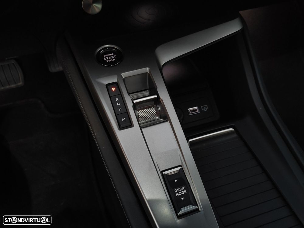 Peugeot 408 1.2 PureTech Allure EAT8 - 30