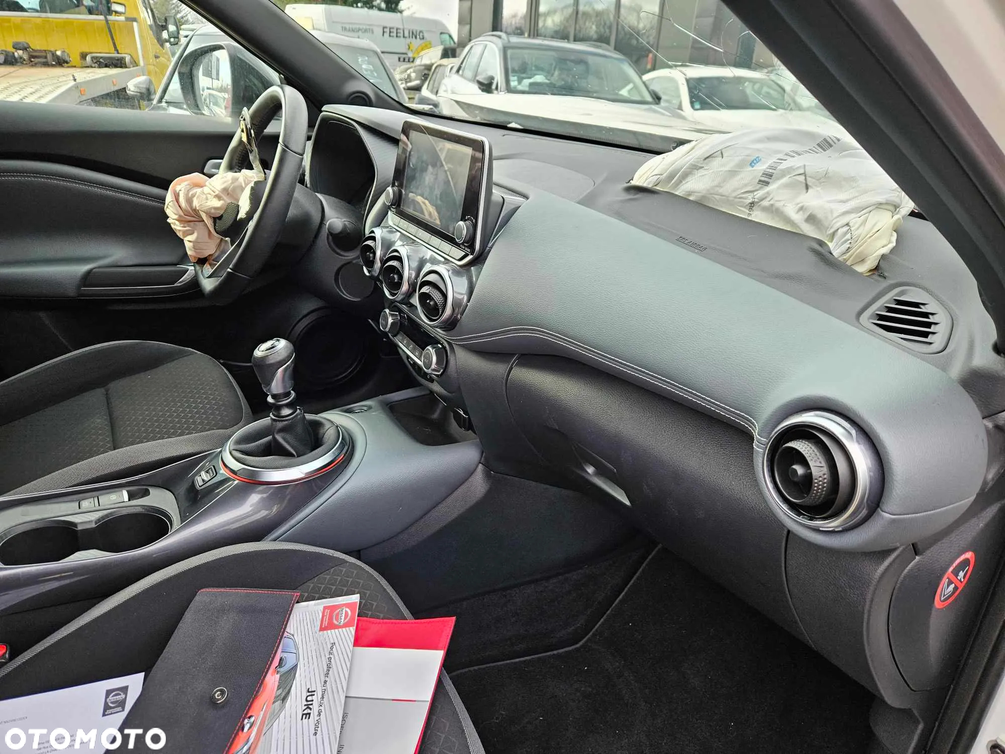 Nissan Juke 1.0 DIG-T Acenta - 26
