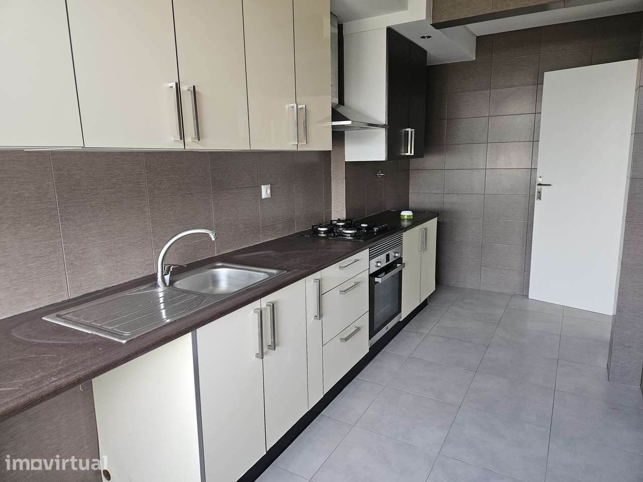 Apartamento T2 - Parede Remodelado - Cascais - Grande imagem: 3/12