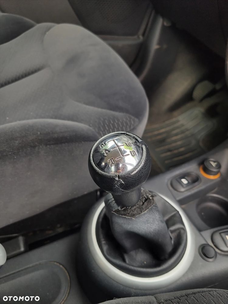 Citroën C3 1.6 Exclusive - 23