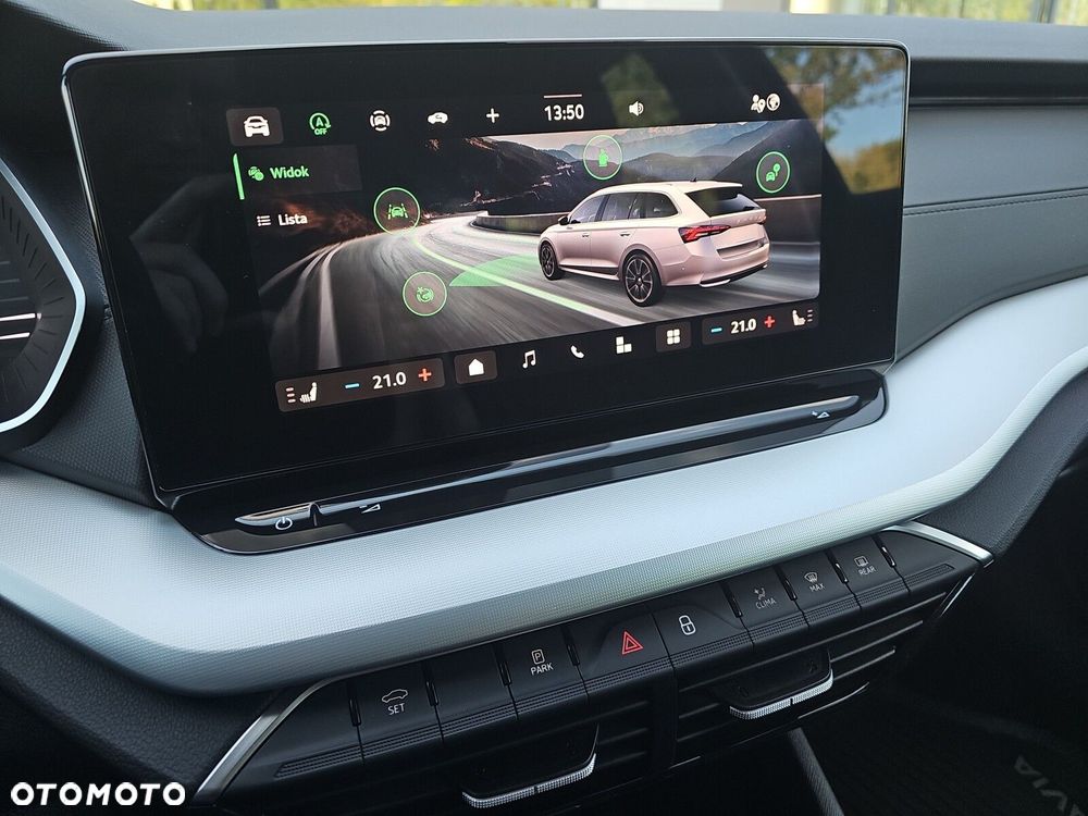 Skoda Octavia 1.5 TSI mHEV Selection DSG - 22