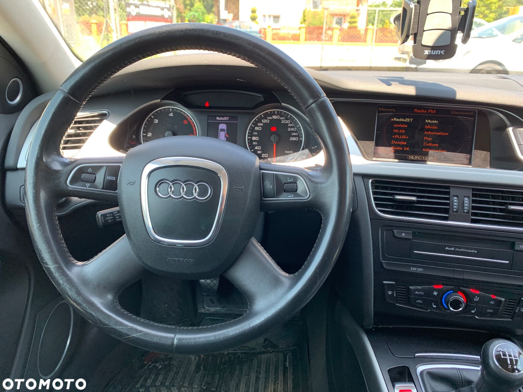 Audi A4 Avant 2.0 TDI DPF Attraction - 10