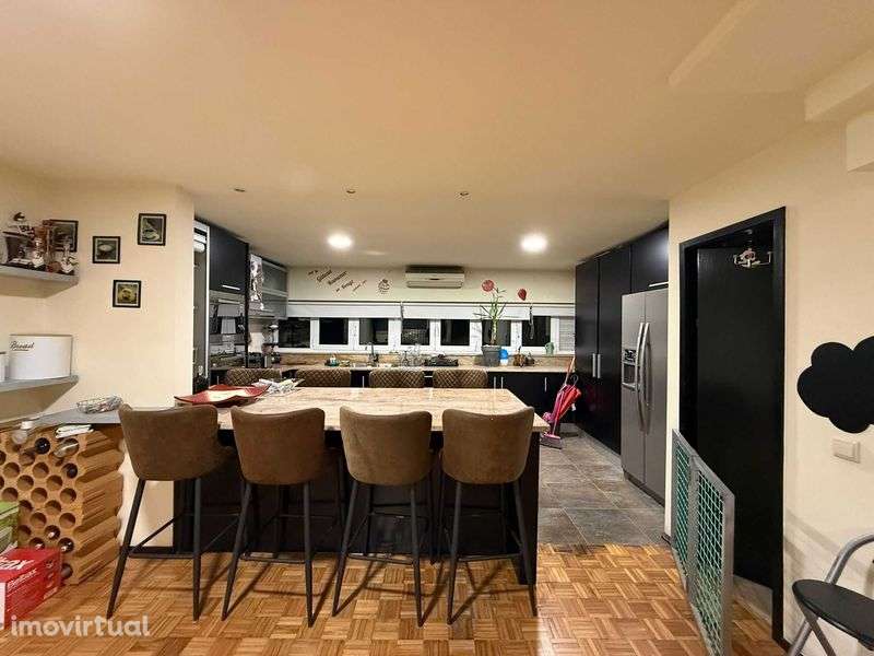 Apartamento T2 Remodelado em Creixomil-Guimarães - Grande imagem: 4/12