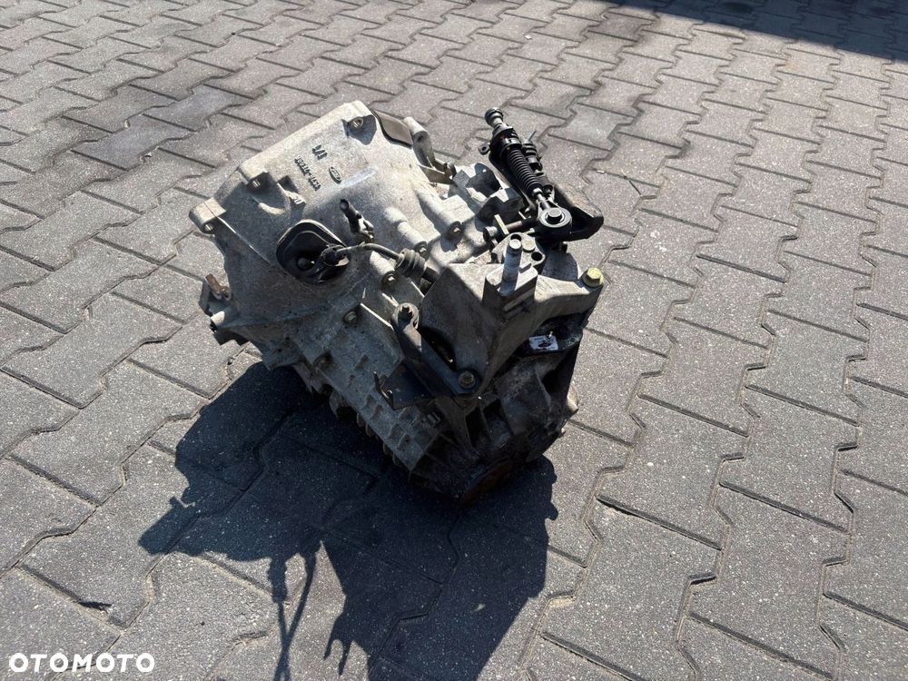 SKRZYNIA BIEGÓW 1.8 16V 4S7R7002CA FORD MONDEO MK3 2004 - 1