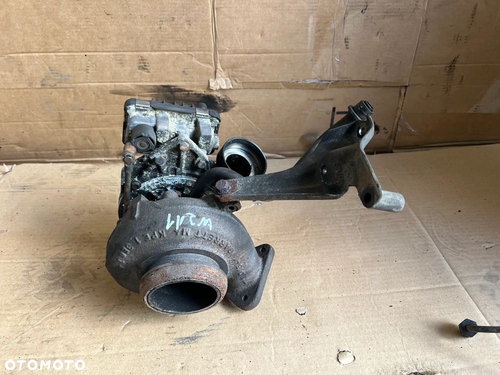 Turbina turbosprężarka turbo Mercedes E-Klasa W211 3.2 CDI A6480960099 - 3