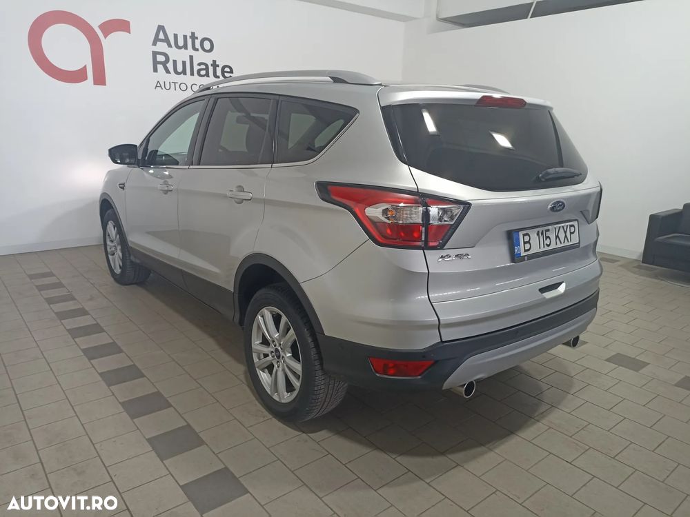 Ford Kuga 1.5 EcoBoost 2WD Trend - 6
