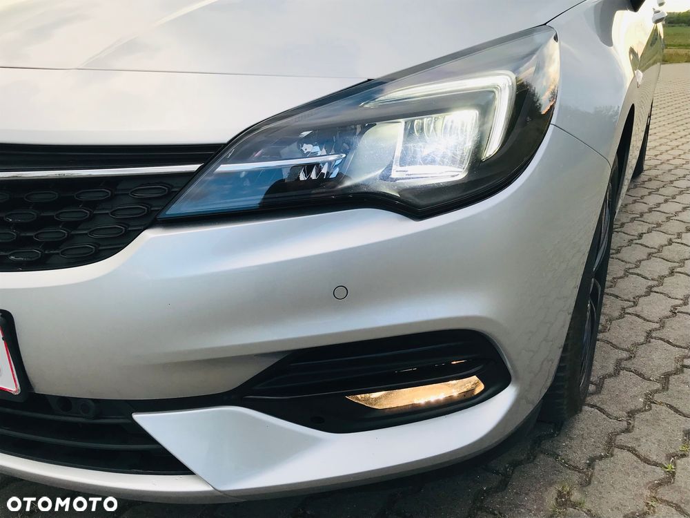 Opel Astra 1.2 Turbo Start/Stop Design&Tech - 10