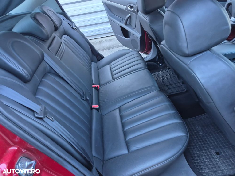 Peugeot 407 HDi 165 Automatik Business Line - 21