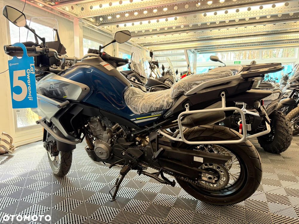CFMoto 800MT Touring - 3