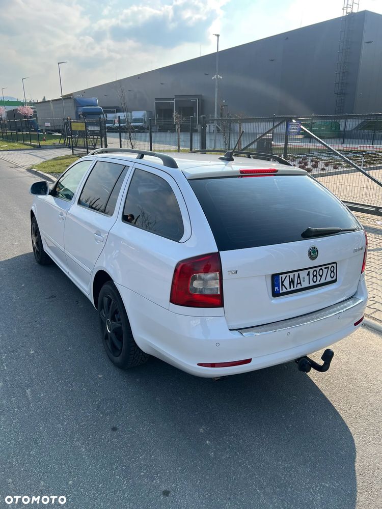 Skoda Octavia 1.6 TDI Ambiente - 5