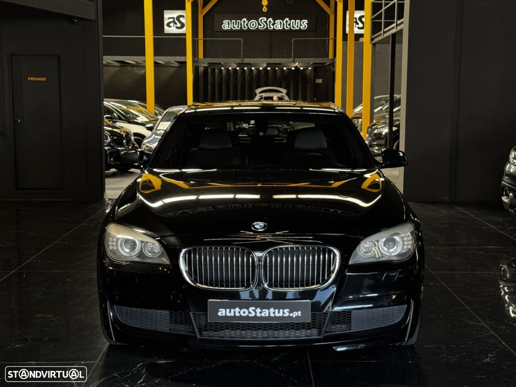 BMW 740 d xDrive Pack M - 4