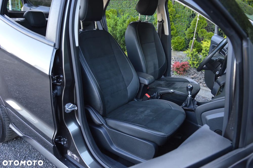 Ford EcoSport - 31